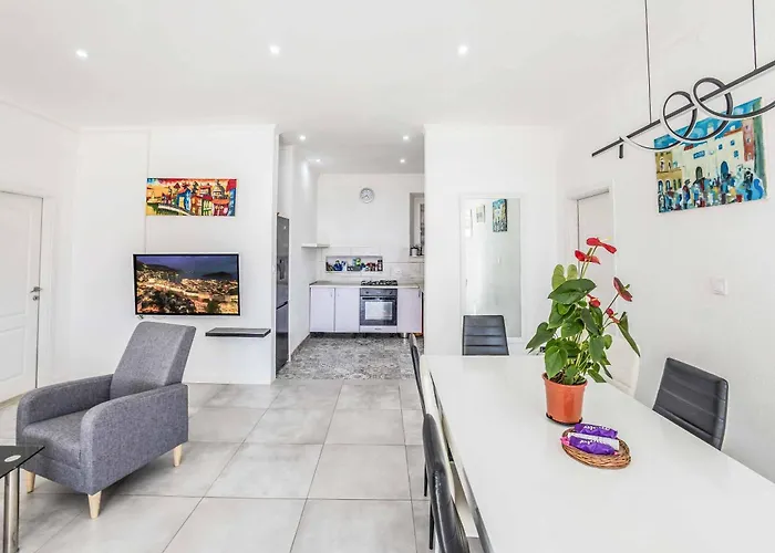 فيلة Adriatic Pearl *