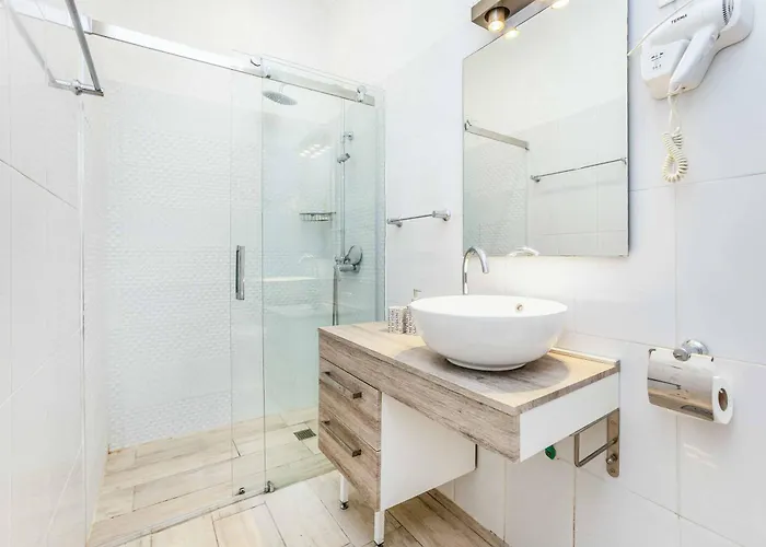 فيلة Adriatic Pearl *