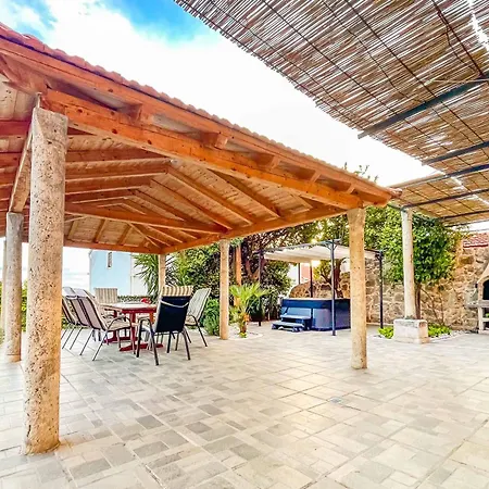 Adriatic Pearl Villa *