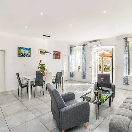 Villa Adriatic Pearl *